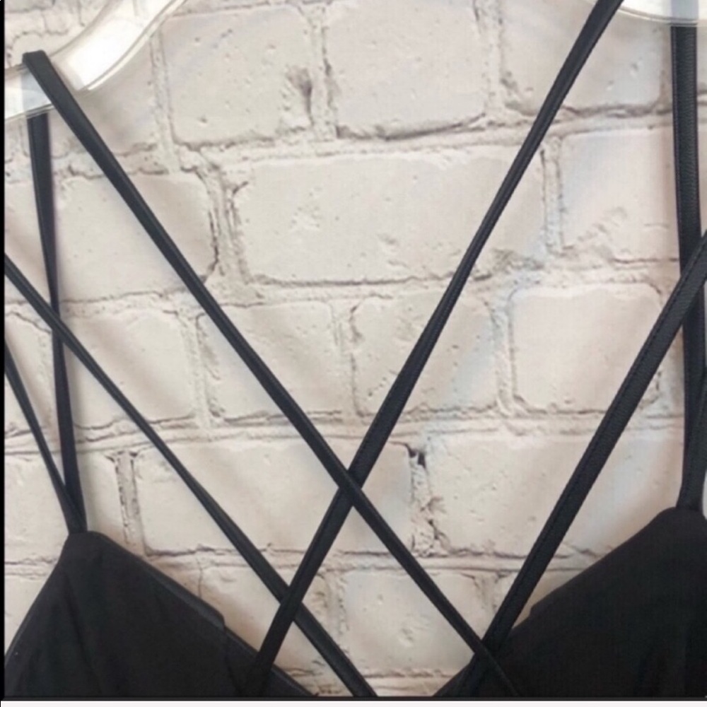 NWT KENDALL & KYLIE  / vegan leather dress - Picture 4 of 6
